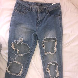 Boohoo ripped boyfriend jeans